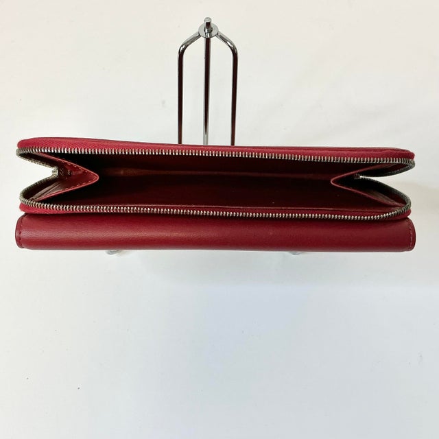 Ruby Red 1996 Vintage Boho Chic Coach Red Leather Tri-Fold Checkbook, Cards & Coins Wallet For Sale - Image 8 of 12
