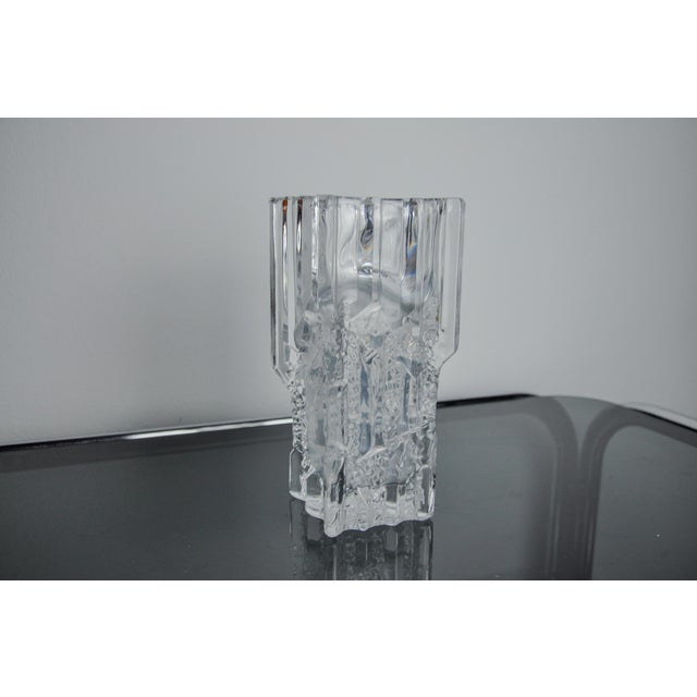 1970s Vase with Ice Cube Effect in Glass from Limburg, 1870 For Sale - Image 5 of 8