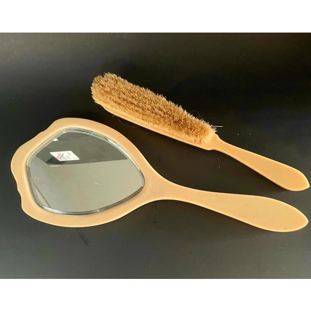 Art Deco Antique Art Deco Vanity Set – 1920s Yellow Celluloid Mirror & Brush, La Coquette For Sale - Image 3 of 8
