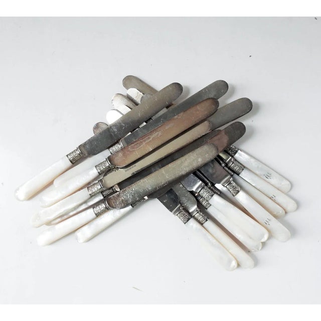 Late 19th Century Antique English Mother of Pearl & Silverplate Knives - Set of 18 For Sale - Image 5 of 5
