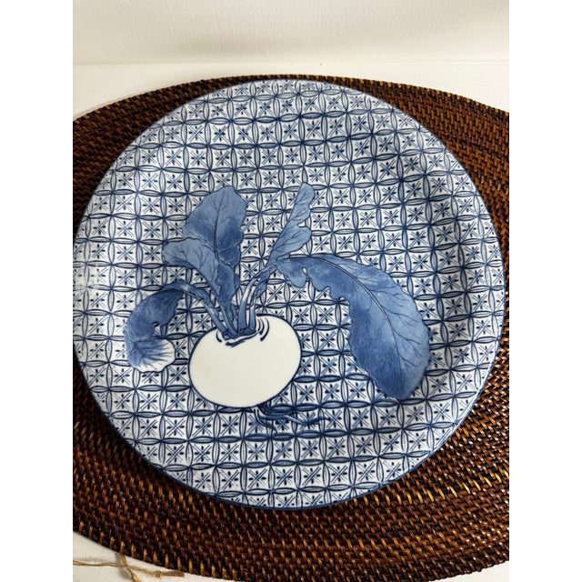 1940s Vintage 1940s Nabeshima Japan Garlic Pattern Plates – Blue & White Fancy Dinner Set (Set of 2) For Sale - Image 5 of 6