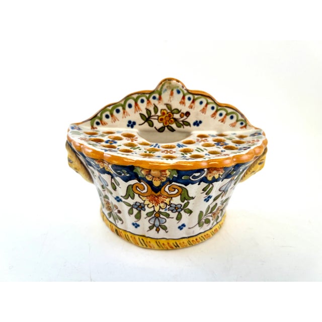 Cream Earthenware Vase from Desvres, 1890s For Sale - Image 8 of 8