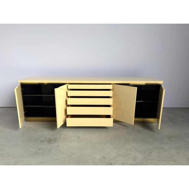 Jean Claude Mahey Vintage Lacquer and Brass Credenza by Jean Claude Mahey, 1970s For Sale - Image 4 of 9