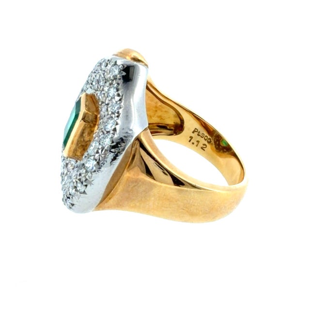 Contemporary Vintage 18k Gold & Platinum Emerald Diamond Cocktail Ring, Size 6.25 For Sale - Image 3 of 9
