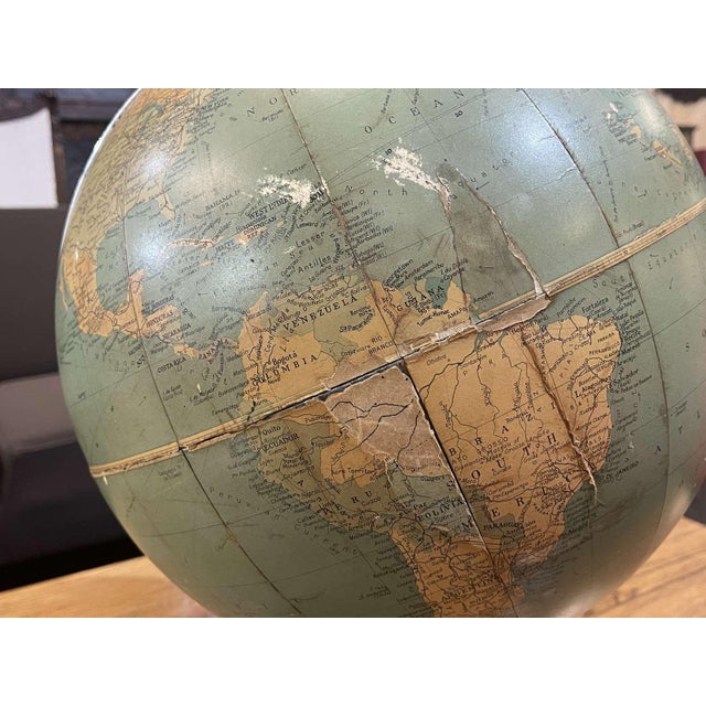 English Challenge Globe from Philips, 1958 For Sale - Image 4 of 12