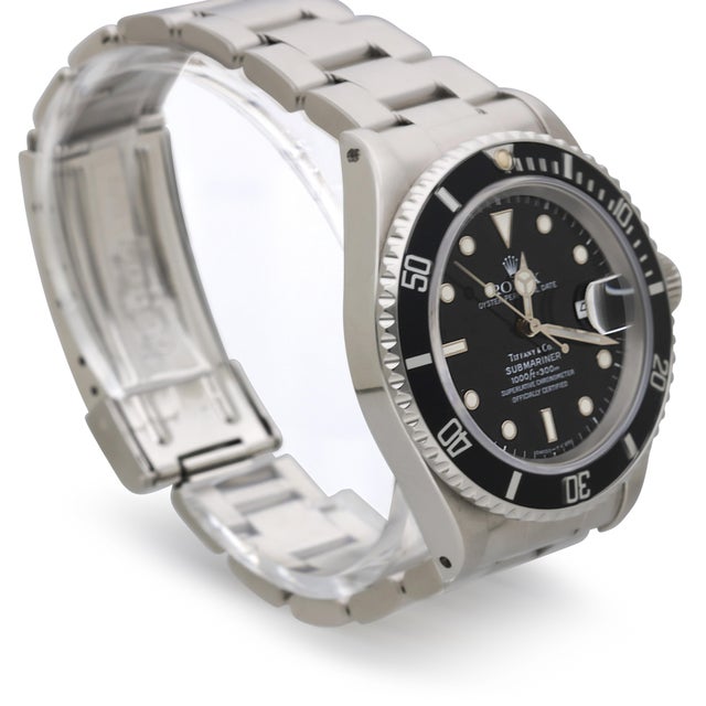 Contemporary 1990s Rolex Submariner Tiffany & Co Dial 16610 Steel Automatic Date Watch For Sale - Image 3 of 13