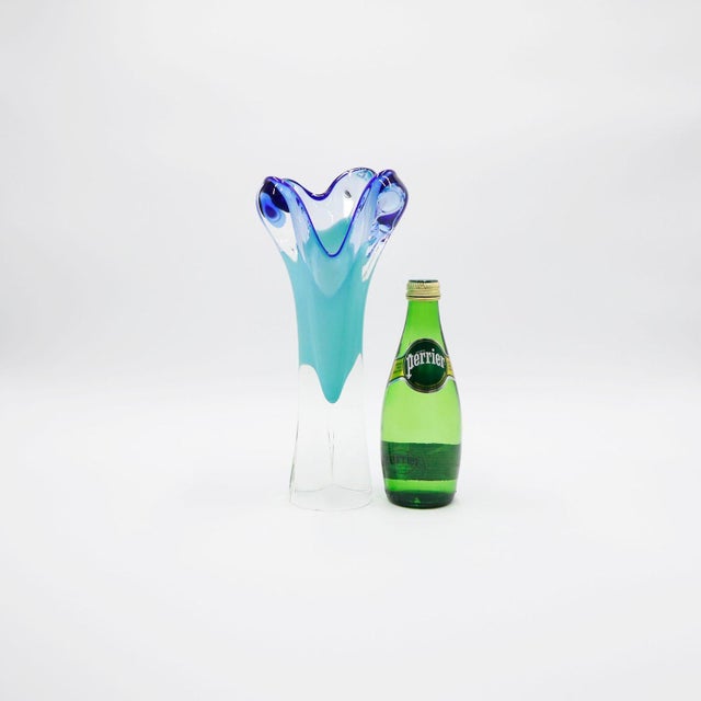 Murano Glass Sommerso Mid 20th century Murano Glass Vase For Sale - Image 4 of 4