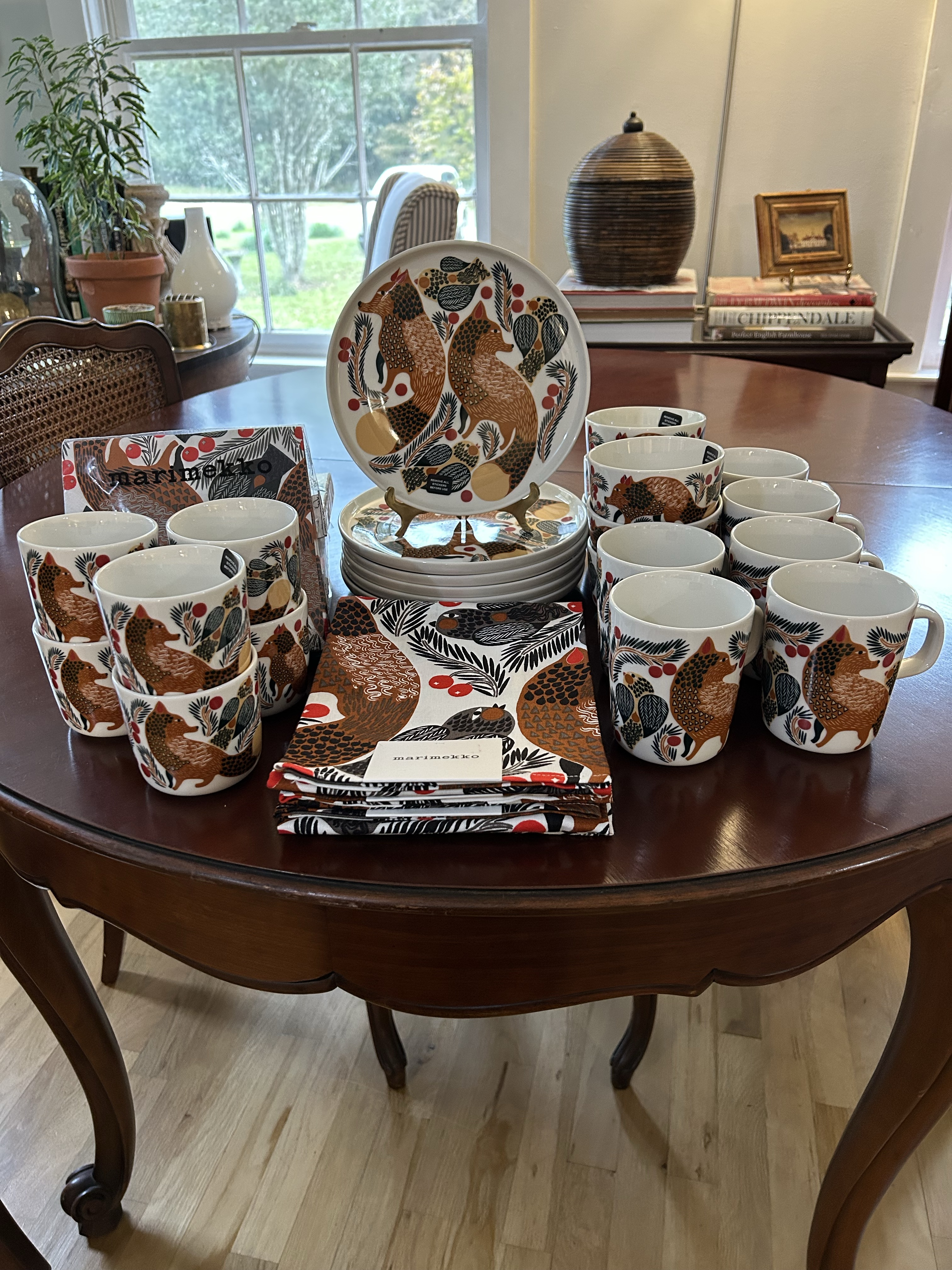 Marimekko Ovia Ketunmarja “Fox Berry” Luncheon Set for 6 - 32