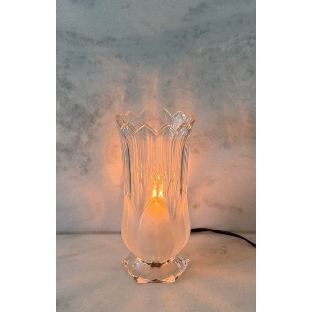 Farmhouse Vintage Crystal Tulip Torchiere Style Table Lamp For Sale - Image 3 of 8