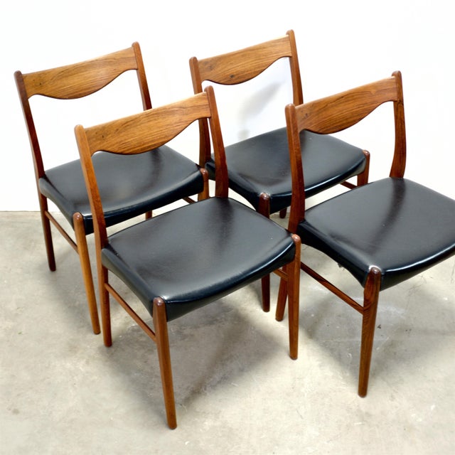 Mid-Century Modern Glyngøre Stolefabrik Set of 4 Rosewood Model No. Gs60 Dining Chairs Designed by Arne Wahl Iversen For Sale - Image 3 of 14