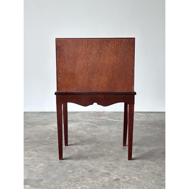 Georgian Chippendale Mahogany Three-Drawer Chest on Stand, 1960s For Sale - Image 15 of 16