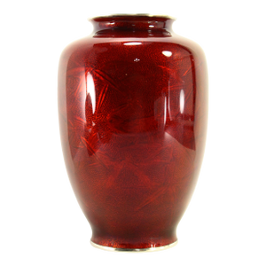 Early 20th Century Meiji Era Japanese Cloisonne Enamel Pigeon Blood Ginbari Vase, Sato