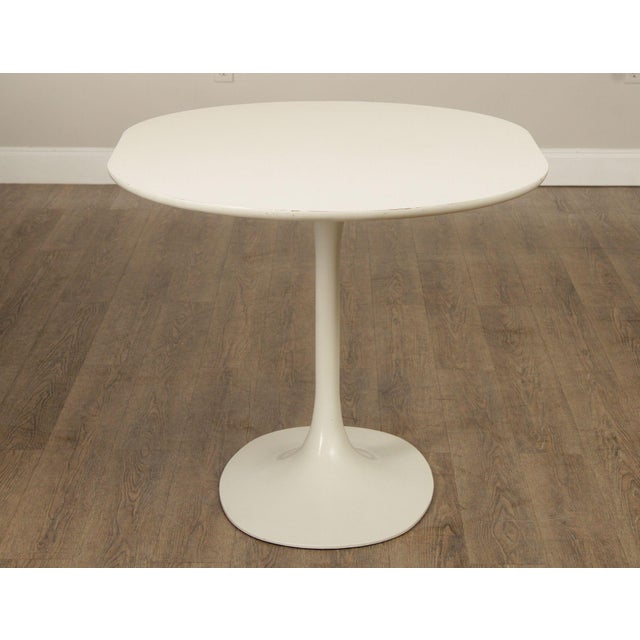 Antique White Burke Mid Century Modern Five-Piece Dining Set For Sale - Image 8 of 12