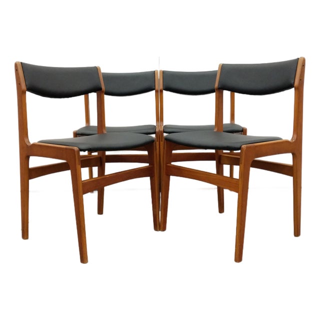 Set of 4 Vintage Danish Modern Dining Chairs Attributed to Erik Buch For Sale