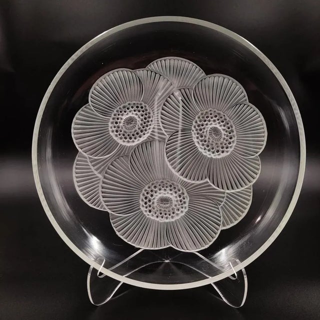 Large Art Deco Glass Bowl with Poppy Flowers by Verlys, France, 1930s For Sale - Image 4 of 4