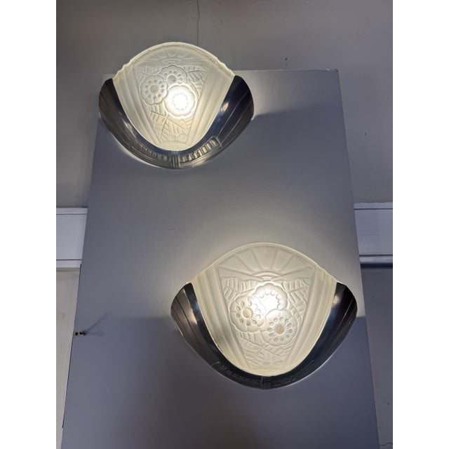 Art Deco Nickel-Plated Bronze Wall Sconces from Viarme, France, 1930s, Set of 2 For Sale - Image 4 of 18