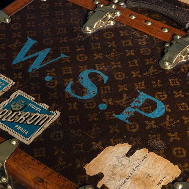 1920s Wardrobe Trunk in Monogram Canvas from Louis Vuitton, France, 1920s For Sale - Image 5 of 18