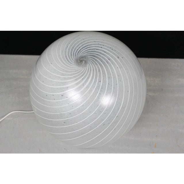 Mid-Century Swirl Murano Glass Ball Table Lamp with Chrome Base, 1970s For Sale - Image 12 of 13