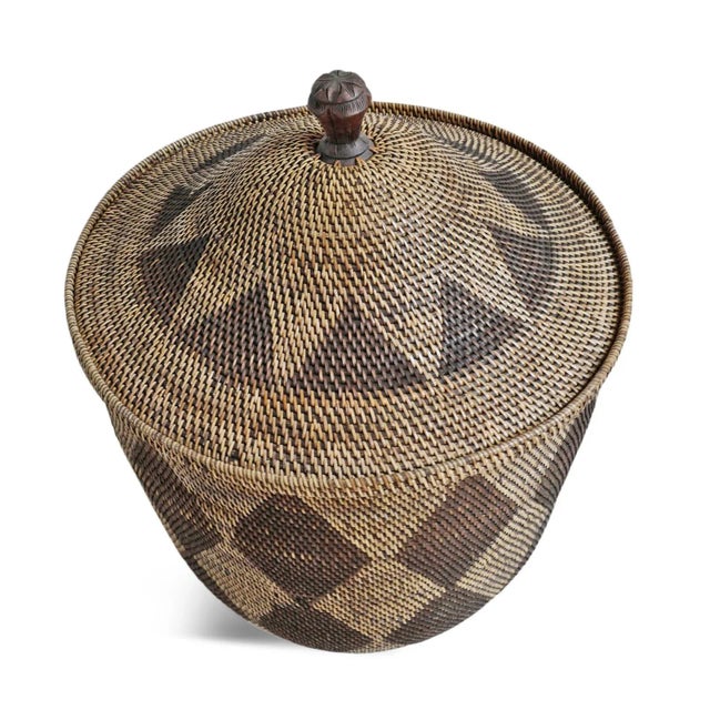 Indian Diamond Tea Stained Basket W/Lid For Sale - Image 3 of 9