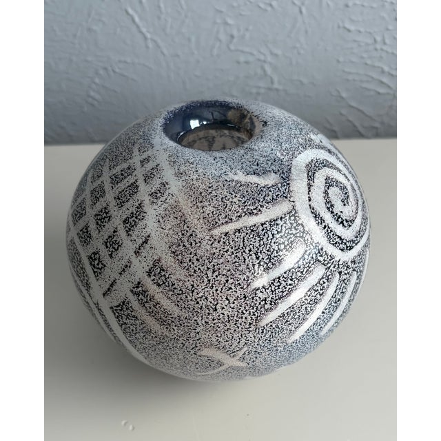 Glass Black & White Abstract Art Glass Globe Vase Signed Kaptur For Sale - Image 7 of 9