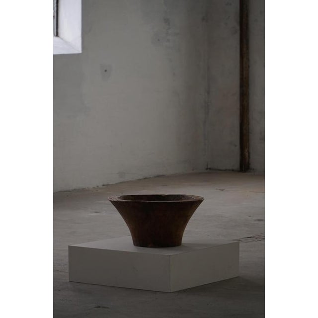 Large Mid-Century African Hand-Carved Wooden Bowl, 1950s For Sale - Image 11 of 14