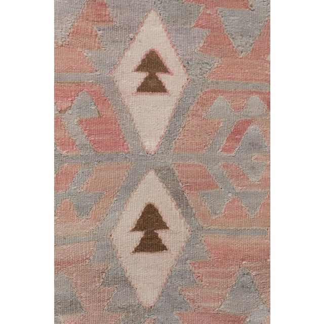 Vintage Turkish Kilim Rug 5ft 9in X 12ft For Sale In New York - Image 6 of 8