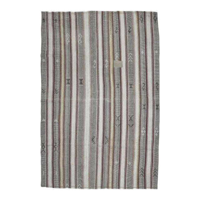 1970s Vintage Handmade Wool Cotton Gray Kilim Rug For Sale