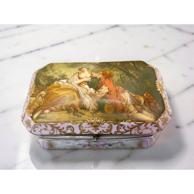 Ceramic Large Antique French Sèvres-Style Porcelain Bombe Casket Box | Boucher Pastoral Scene | Rose Pink & Gilt | c.1880–1900 For Sale - Image 7 of 11