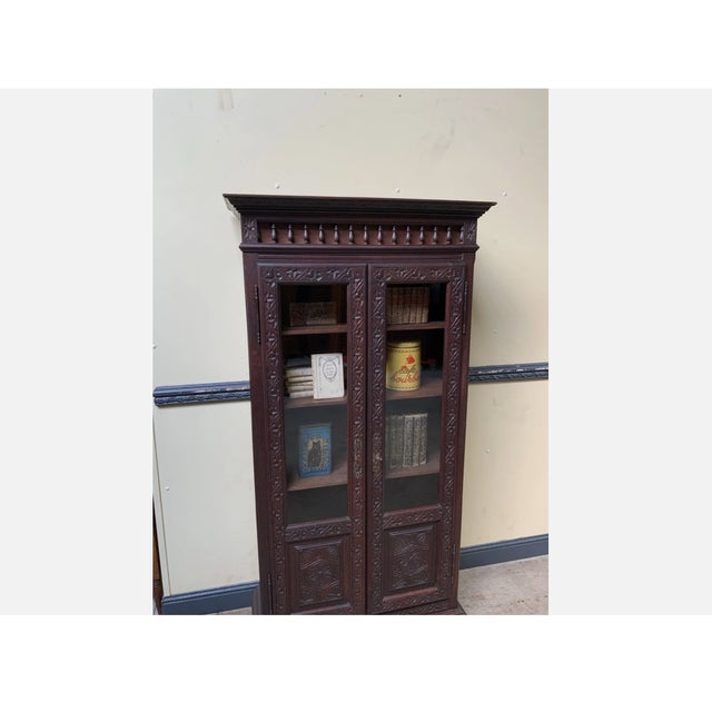 Age: circa 1880 Wood type: solid oak Condition: very good, meticulously maintained, fully restored original condition...