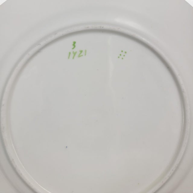 Late Victorian / Edwardian Decorative Plates with Red Vase Decor from Minton, Set of 2 For Sale - Image 5 of 8