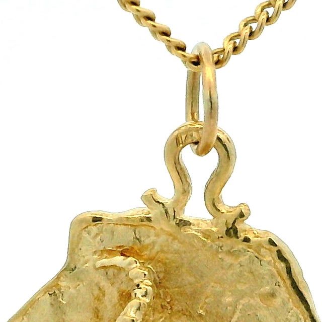 Italian Modernist 14k Gold Handcrafted Sculptural Ram Pendant, Circa 1975 For Sale - Image 12 of 12