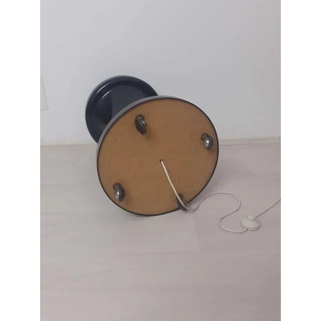 1970s Space Age Illuminated Tulip Table, Italy, 1970s For Sale - Image 5 of 6