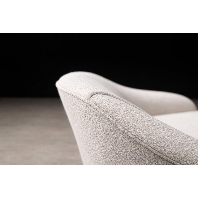 Curva Armchair with Tubular Legs in Bouclé by Joaquim Tenreiro for Langenbach & Tenreiro, Brazilian Modern, 1960 – Lot 760A For Sale - Image 11 of 17