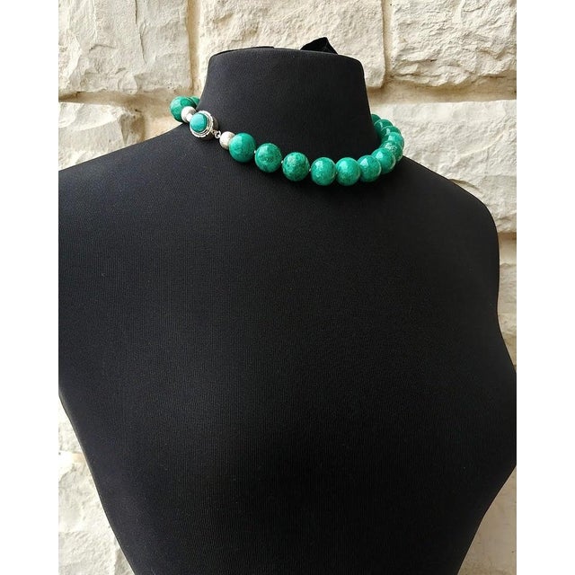 Metal Arizona Chrysocolla Beaded Necklace With Sterling Silver Chrysocolla Clasp, 18" For Sale - Image 7 of 10