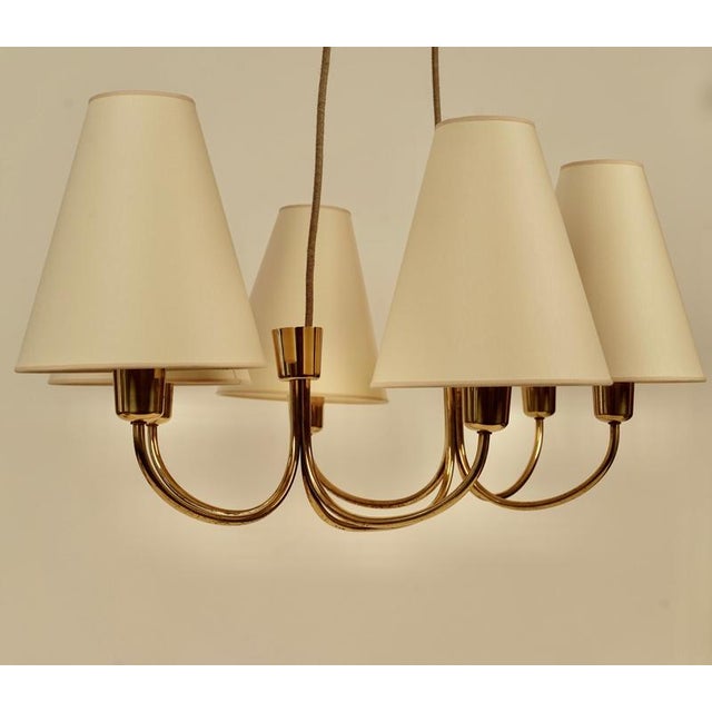 Globe Lamp in Brass by J.T. Kalmar, 1950s For Sale - Image 6 of 18