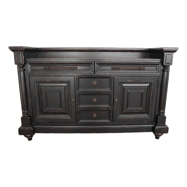 Tommy Bahama Kingstown Maldive Buffet For Sale