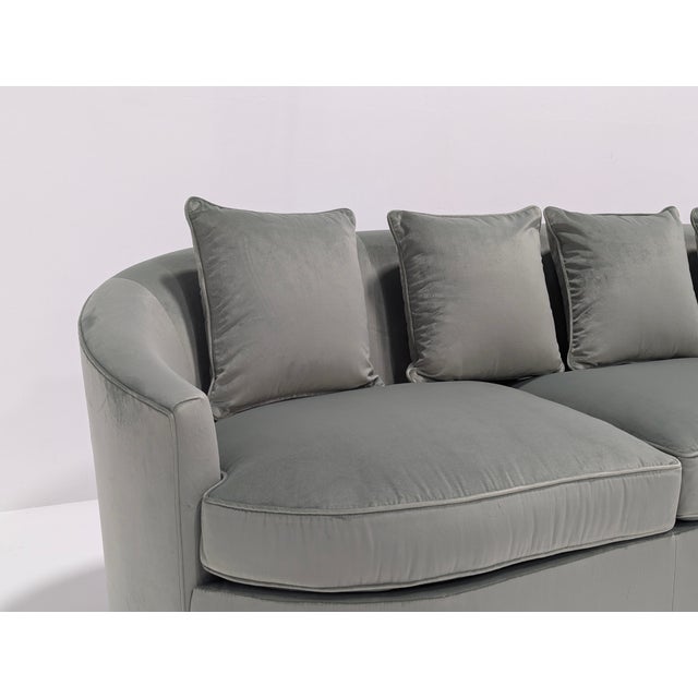 Hugo Velvet Green Curve Sofa by Kingcome, 2000s For Sale - Image 12 of 18