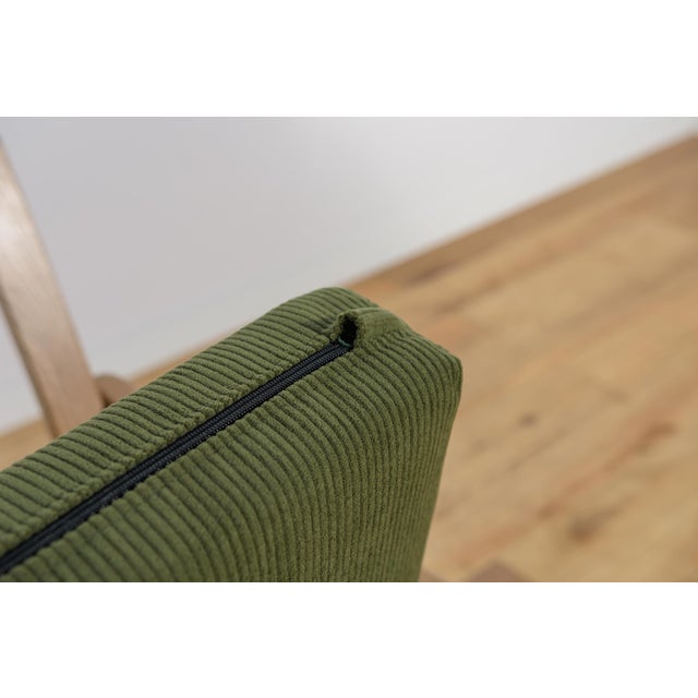 Mid-Century Modern Armchairs from TON, Czechoslovakia, 1960s, Set of 2 For Sale - Image 18 of 18