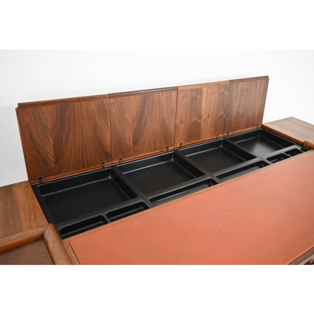 Desk by Fabio Lenci for Bernini, 1970s For Sale - Image 9 of 16