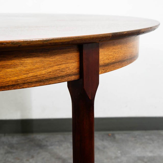 Mid-Century Modern Mid Century Danish Modern Dining Table Brazilian Rosewood Round Vintage MCM For Sale - Image 3 of 10