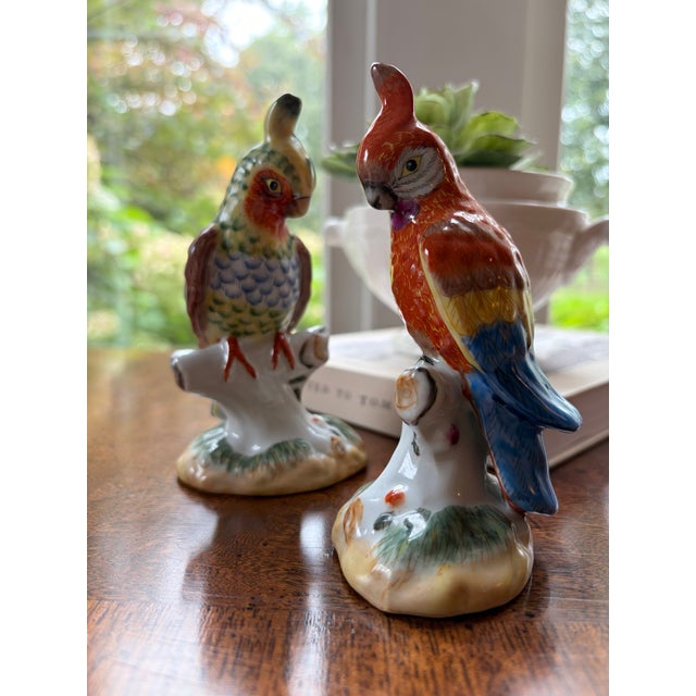 Chinoiserie Pair of Porcelain Parrots For Sale - Image 3 of 6