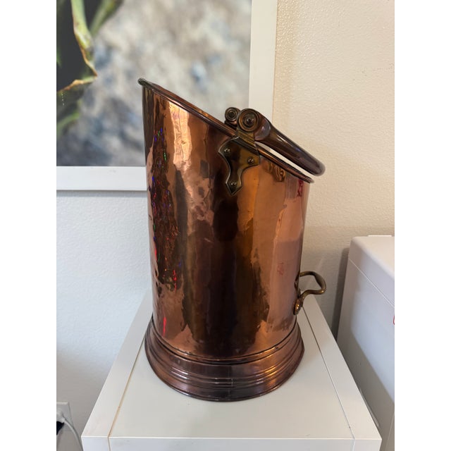 Mid 19th Century English Copper Large Antique Country House Victorian Era Coal Bin For Sale - Image 4 of 12