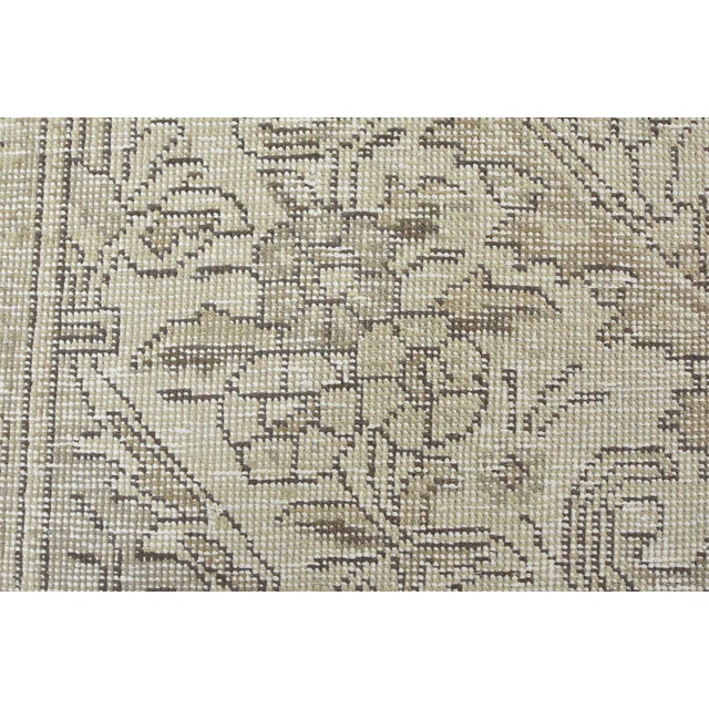 Tabriz Rug 6’11” X 10’1” Beige Wool Vintage Distressed Hand-Knotted Carpet For Sale - Image 11 of 15