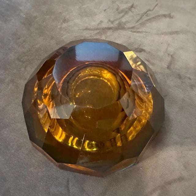 Alessandro Mandruzzato 1970s Modernist Blue and Brown Faceted Murano Glass Round Bowl by Mandruzzato For Sale - Image 4 of 10