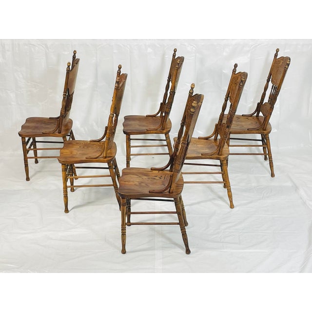 Oak Farmhouse Dining Chairs Set of 6, Carved Peacock Backs, Ronnoco 1978 For Sale - Image 4 of 18