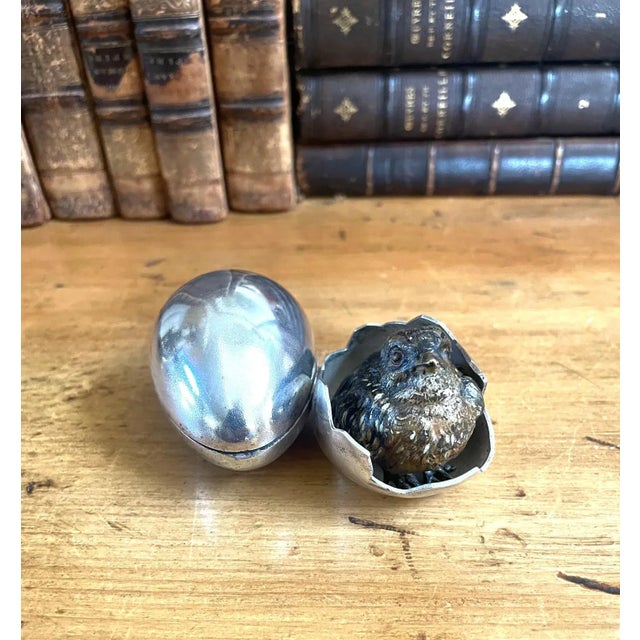 Bronze Antique Cold Painted Bronze Inkwell, Figural Young Bird, Egg Shell Desk Accessory For Sale - Image 8 of 10