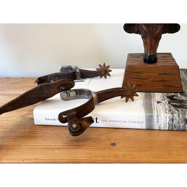 Farmhouse 1950s Vintage Western Cowboy Spurs, a Pair For Sale - Image 3 of 7