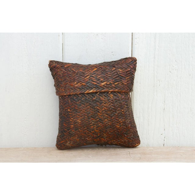 Charming Finely Woven Nepalese Pouch For Sale - Image 4 of 6