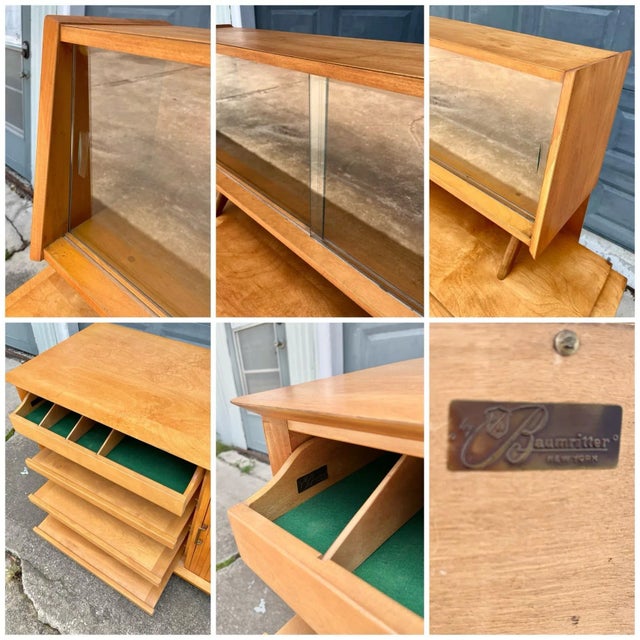 Mid-Century Modern Two-Piece Atomic Style Hutch and Tambour Sideboard | by Baumritter For Sale - Image 10 of 12