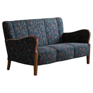 Mid-Century Modern 3-Seater Sofa in Beech and Fabric, Denmark, 1960s For Sale